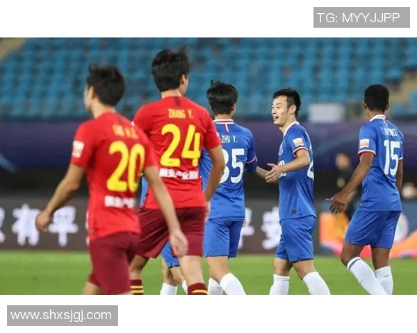 喜讯!申花最强中卫国脚伙伴将官宣在12月份转会去成都踢联赛!蓉城球迷点赞欢迎 喜讯!申花最强中卫国脚伙伴将官宣在12月份转会去成都踢联赛!蓉城球迷点赞欢迎